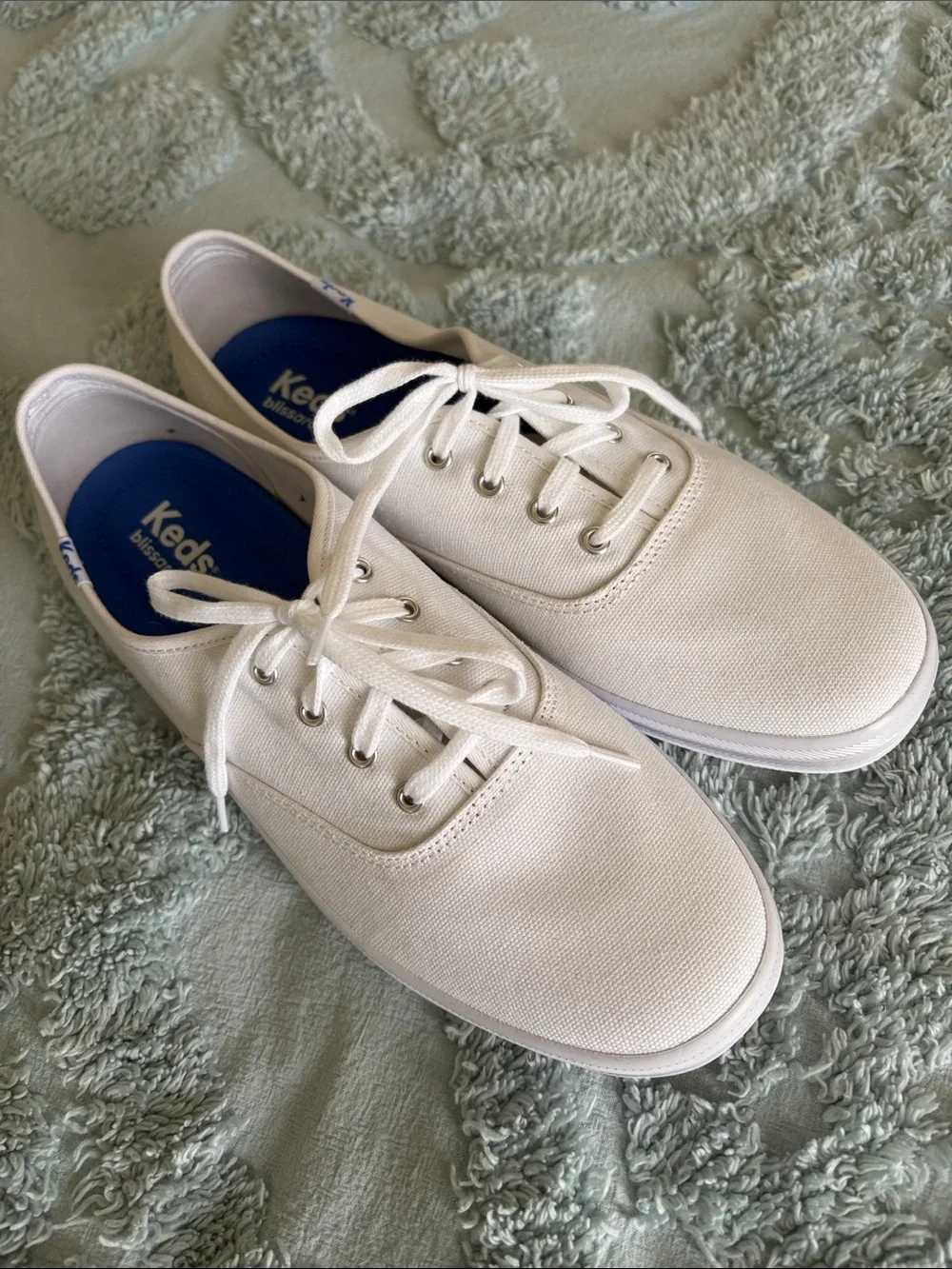 Keds Canvas Champion Sneakers 9W